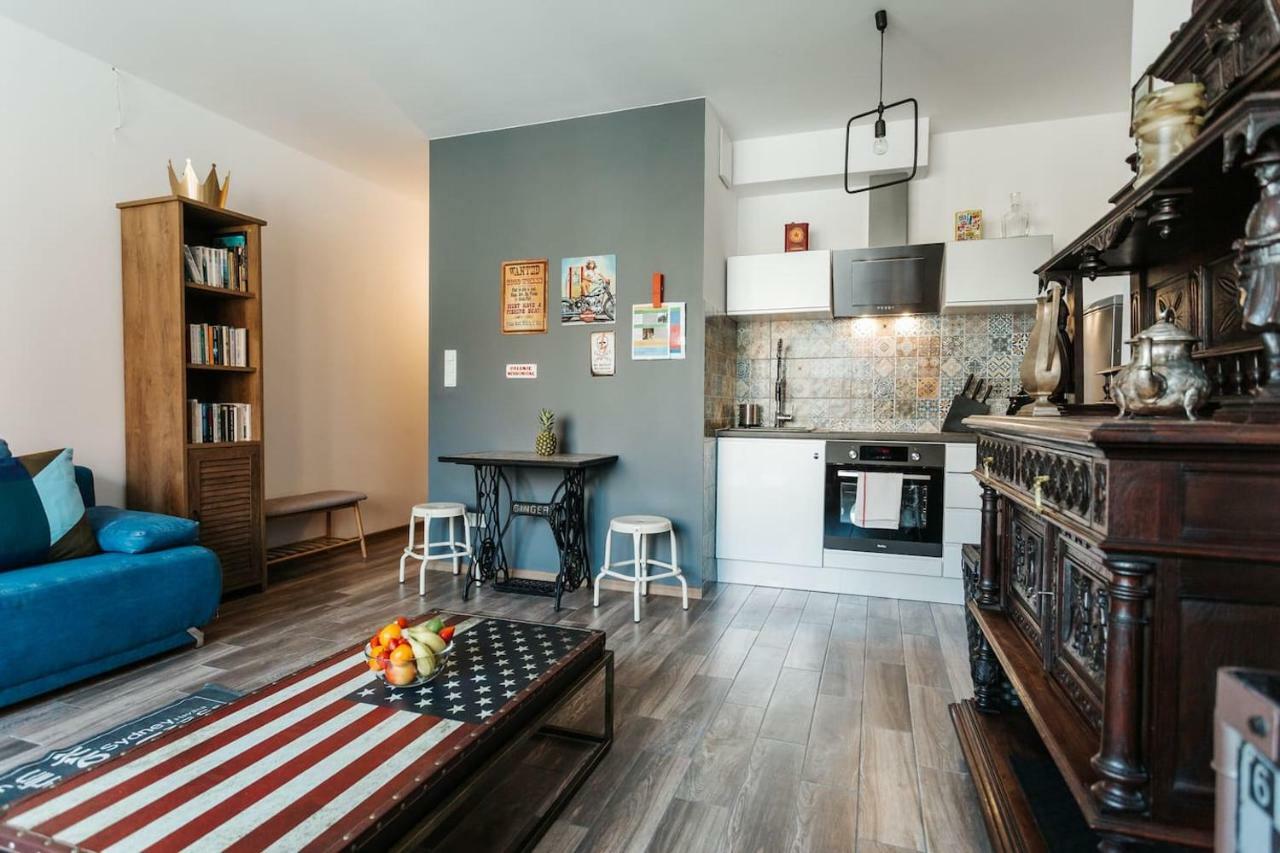 Singer Retro Studio In Kazimierz Krakow Ngoại thất bức ảnh